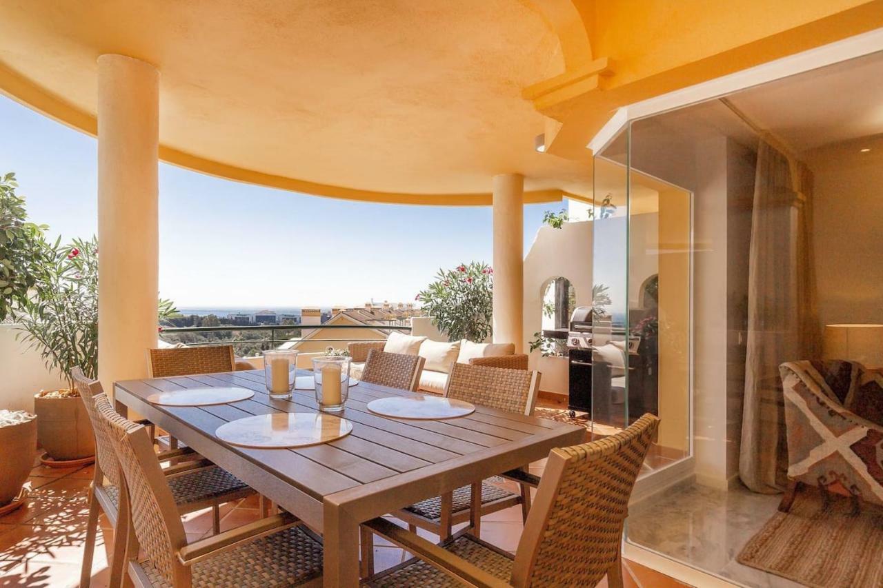 4 Bedroom Luxury Duplex With Sea Views By Puerto Banus Apartamento